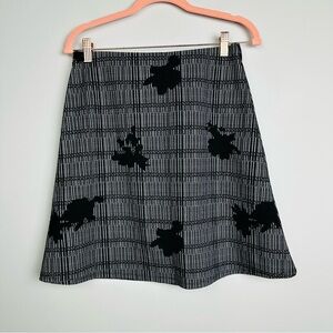 Margaret M Black and Gray Floral Textured Knit A-Line Skirt Size Small